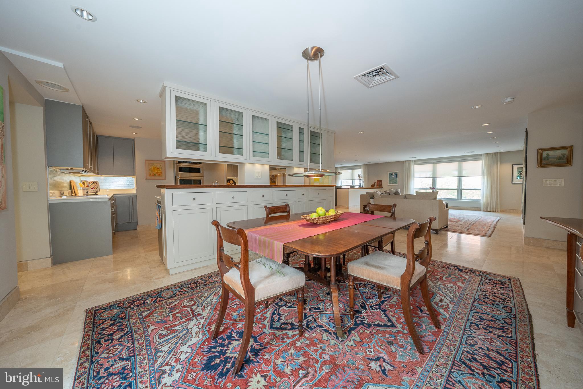 101 CHESWOLD LANE Unit: 3-B