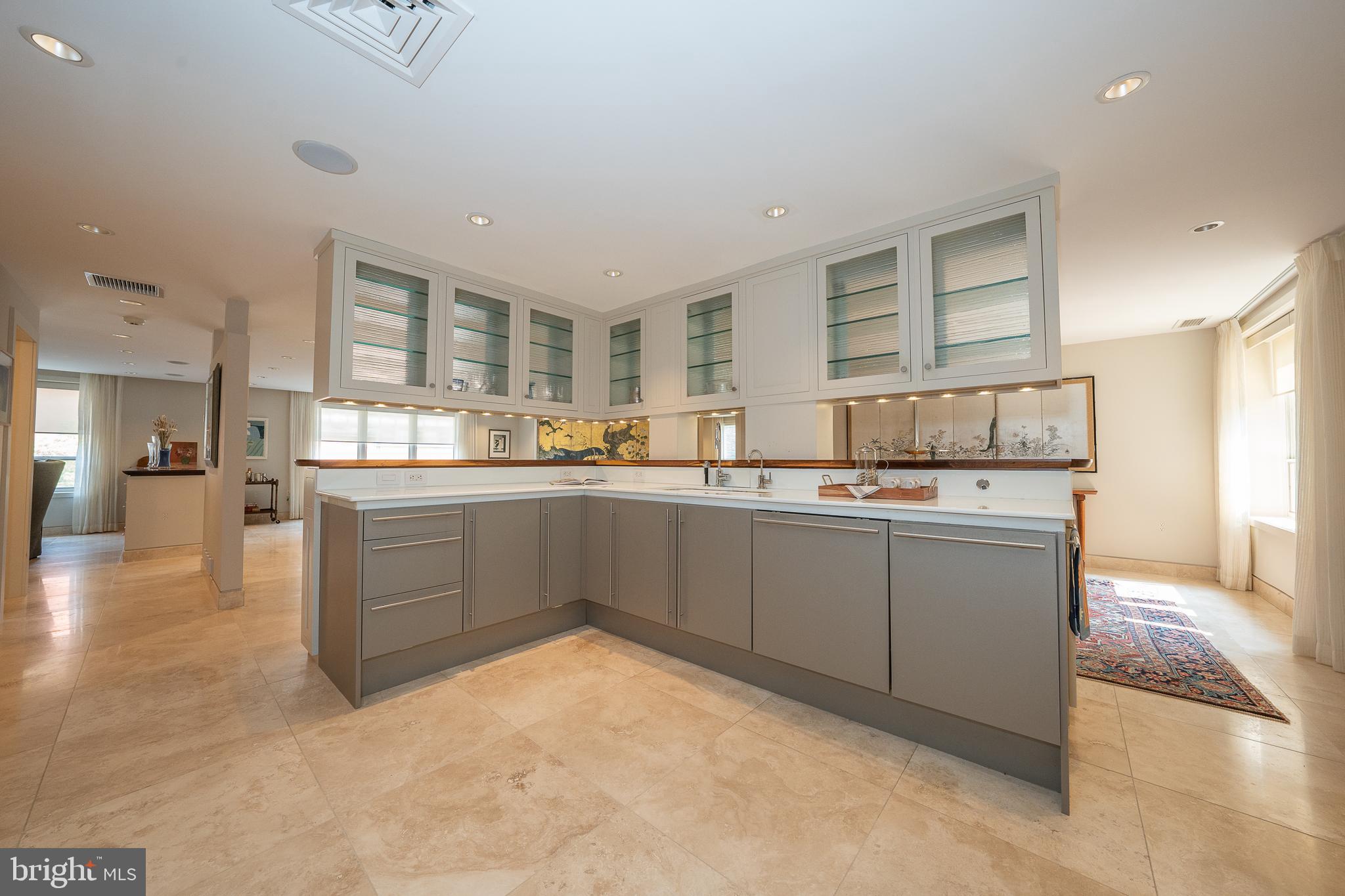 101 CHESWOLD LANE Unit: 3-B