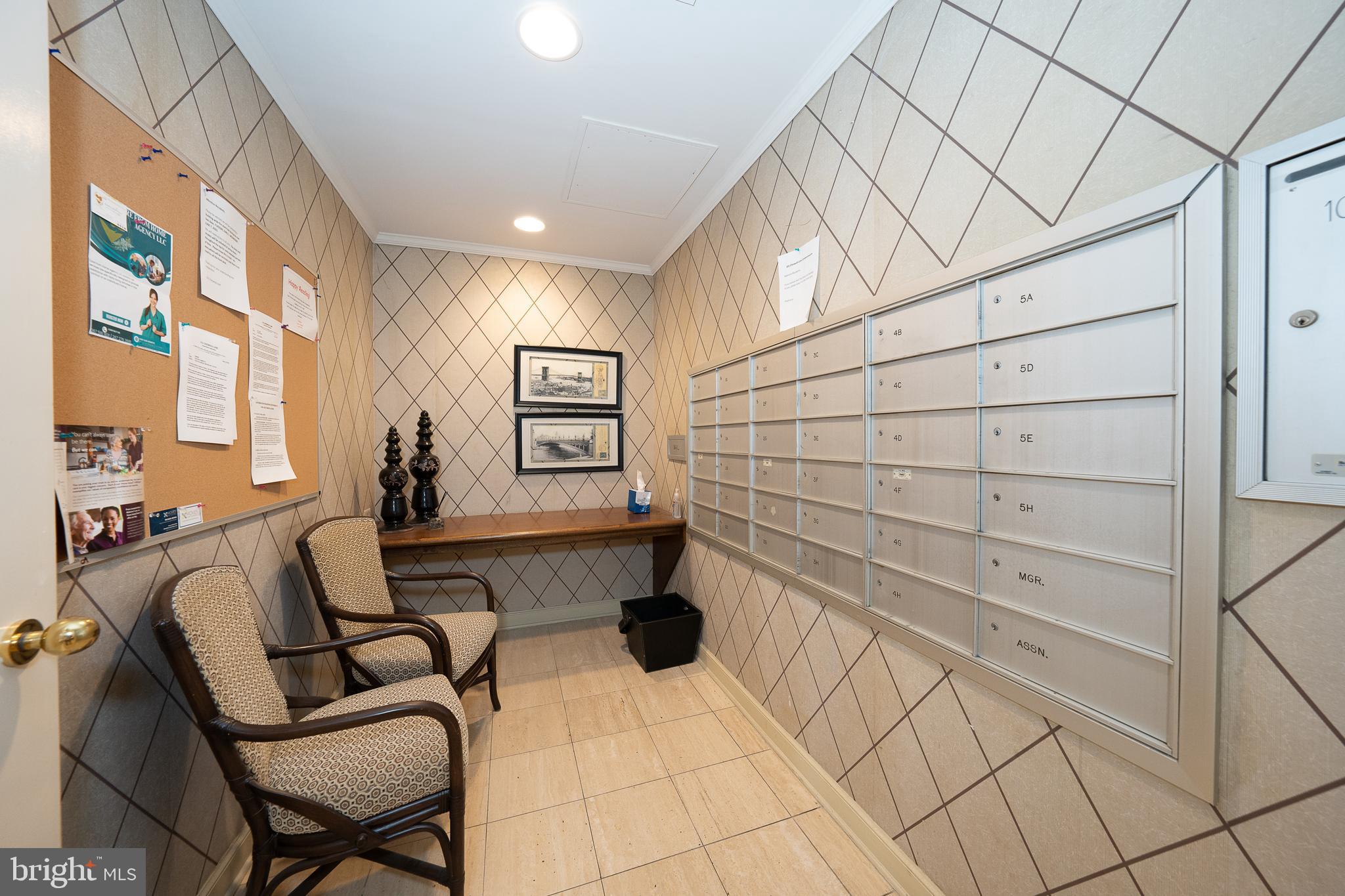 101 CHESWOLD LANE Unit: 3-B