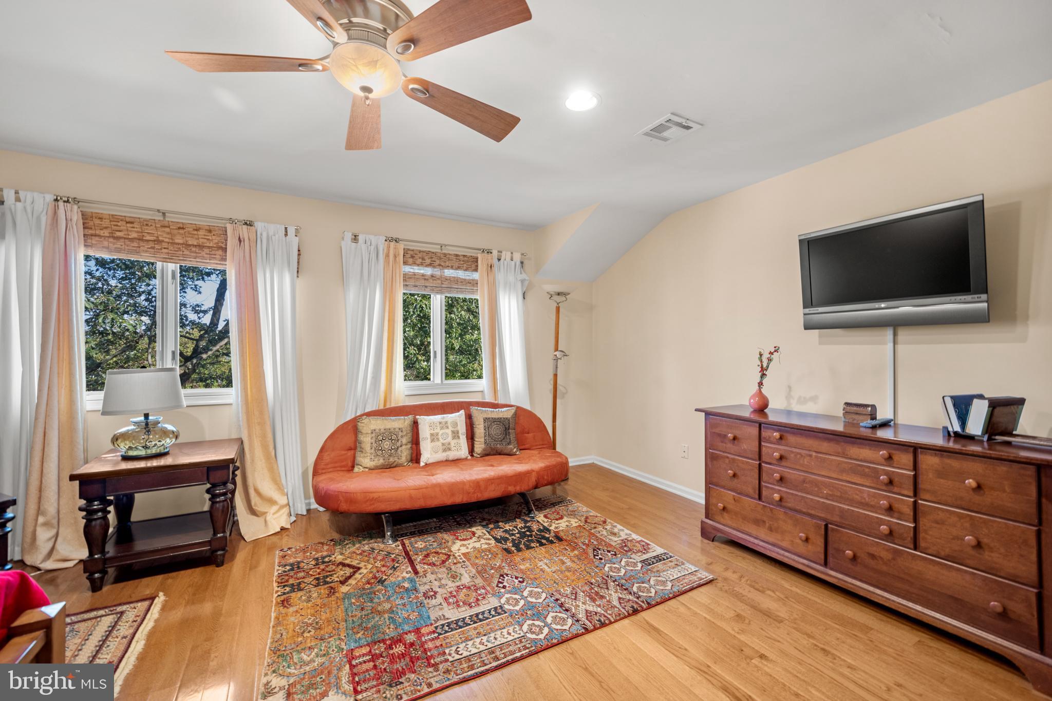 104 Bleddyn ROAD Unit: 3