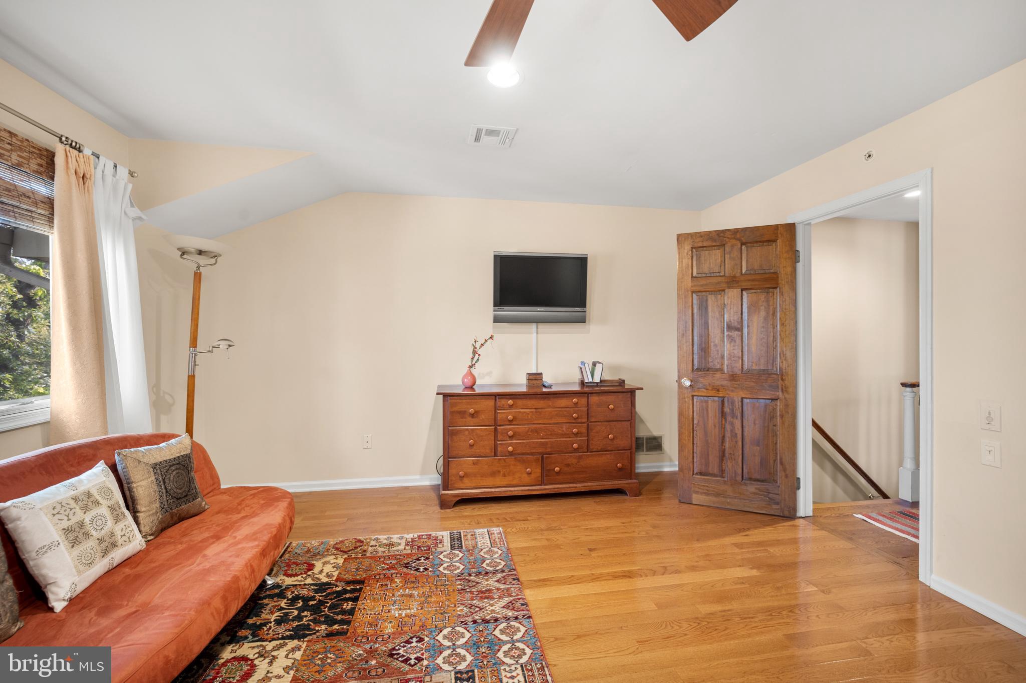 104 Bleddyn ROAD Unit: 3