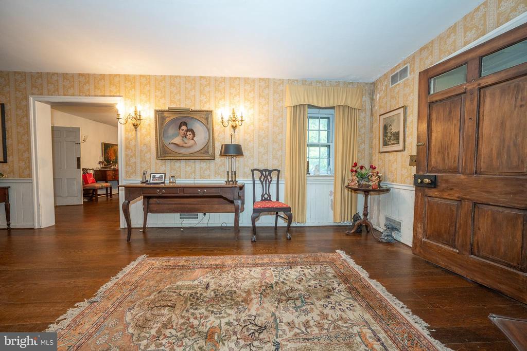 726 Merion Square ROAD