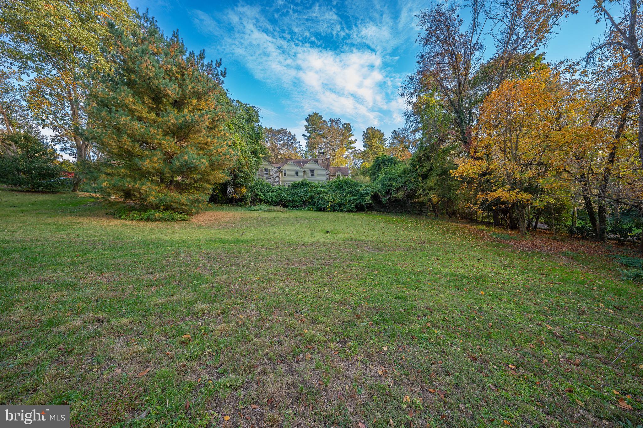 726 Merion Square ROAD