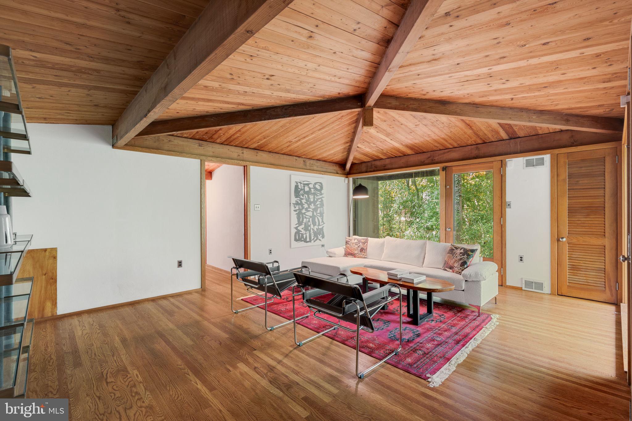 417 Hidden River ROAD