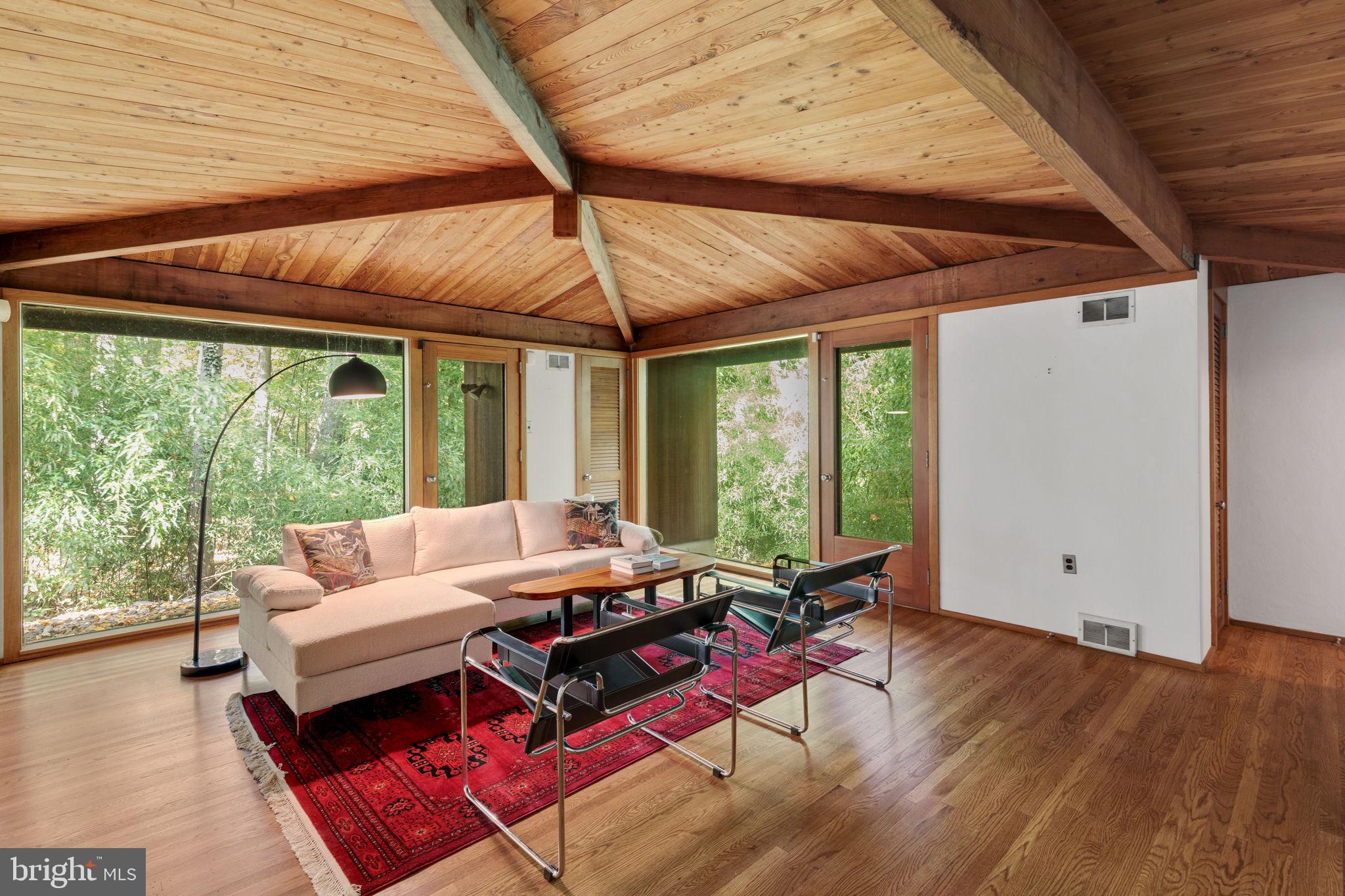 417 Hidden River ROAD