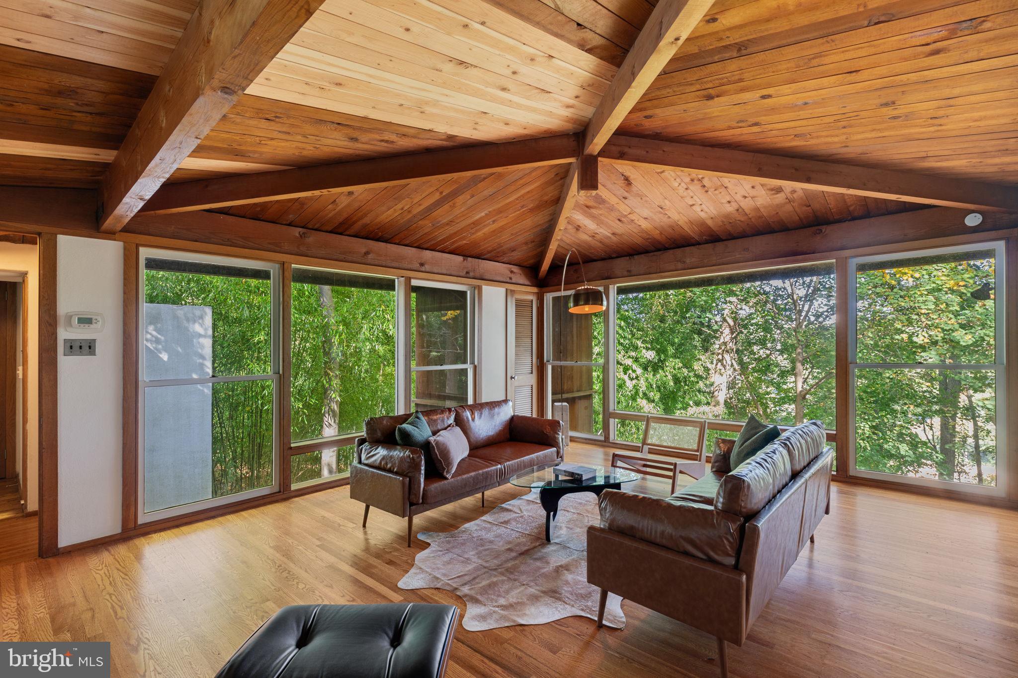 417 Hidden River ROAD