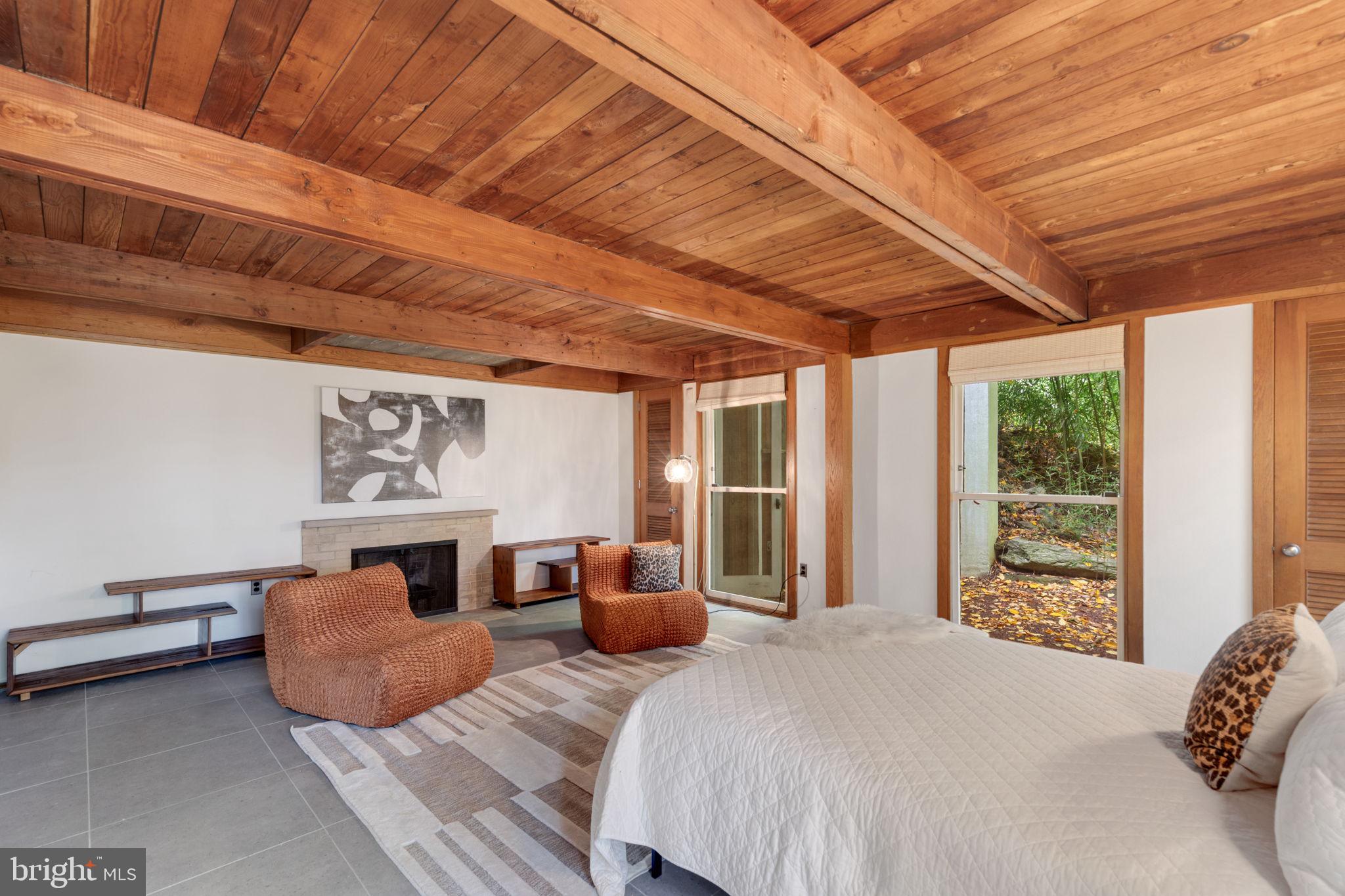 417 Hidden River ROAD