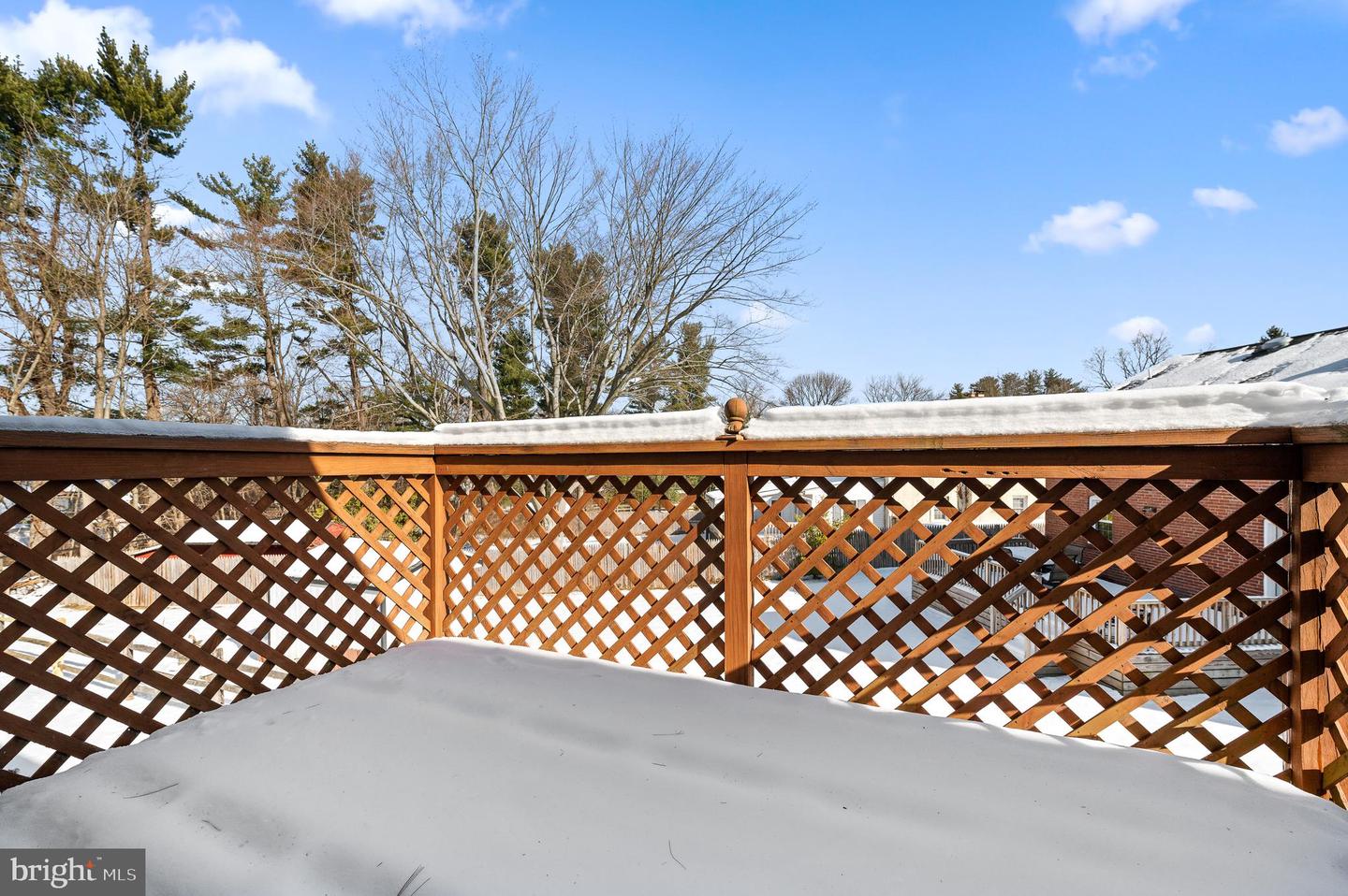 1155 Maplecrest Circle