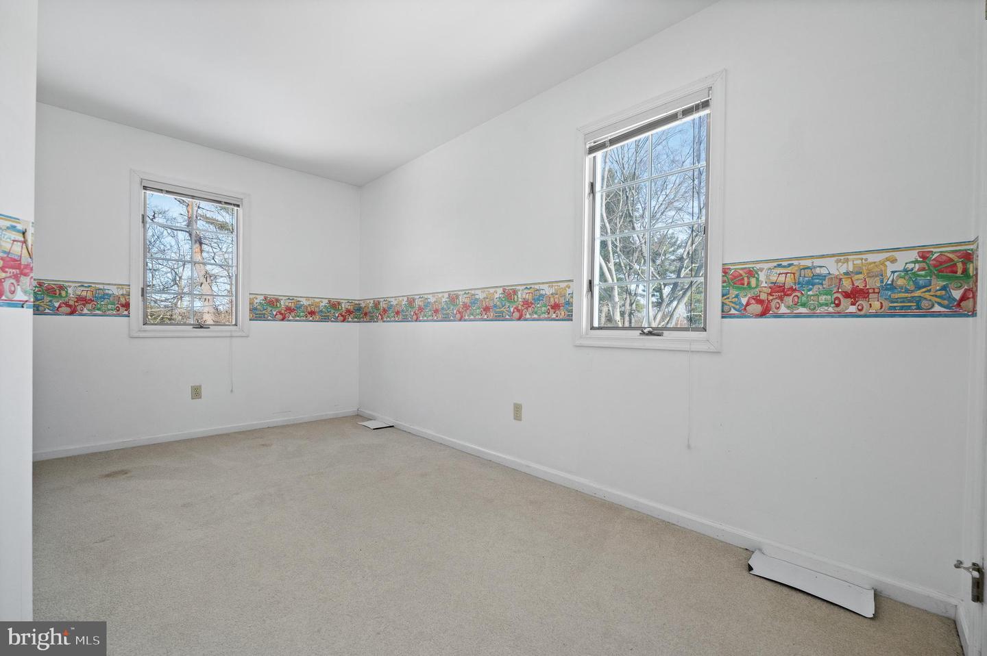 1155 Maplecrest Circle