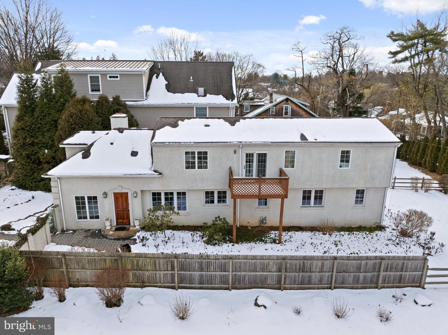 1155 Maplecrest Circle