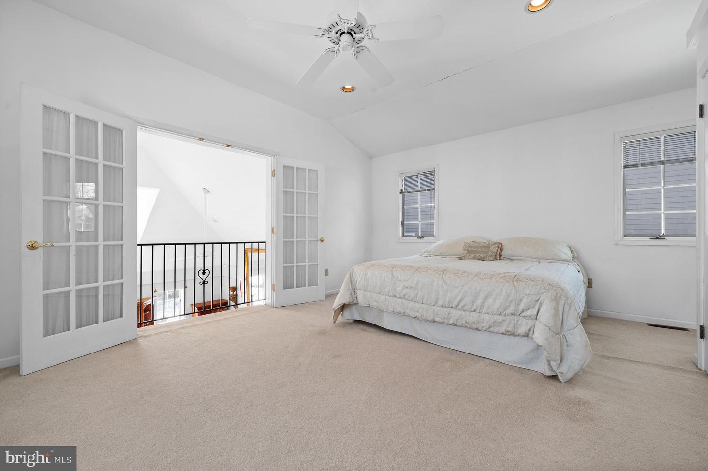 1155 Maplecrest Circle