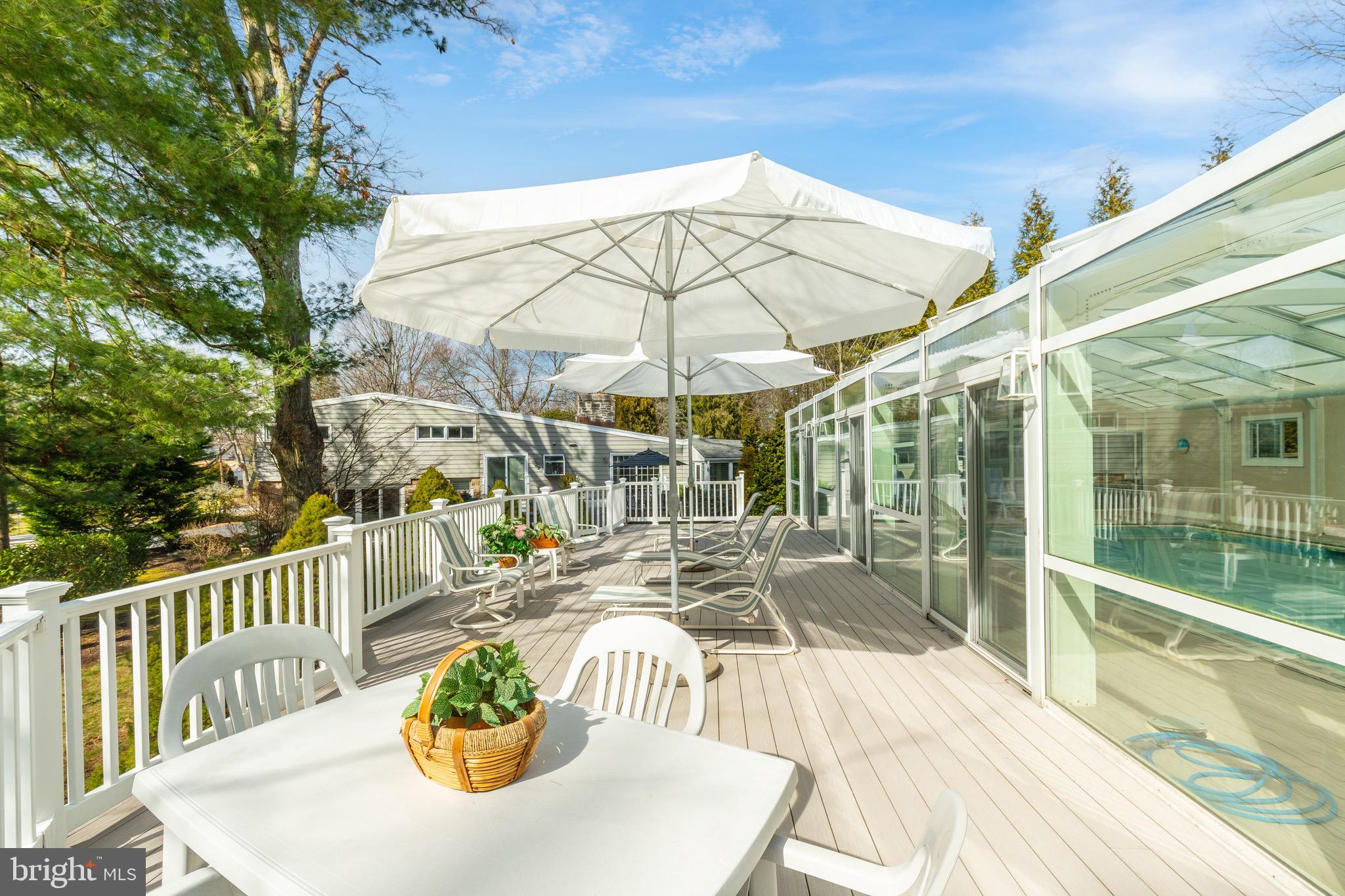 401 Clairemont Rd