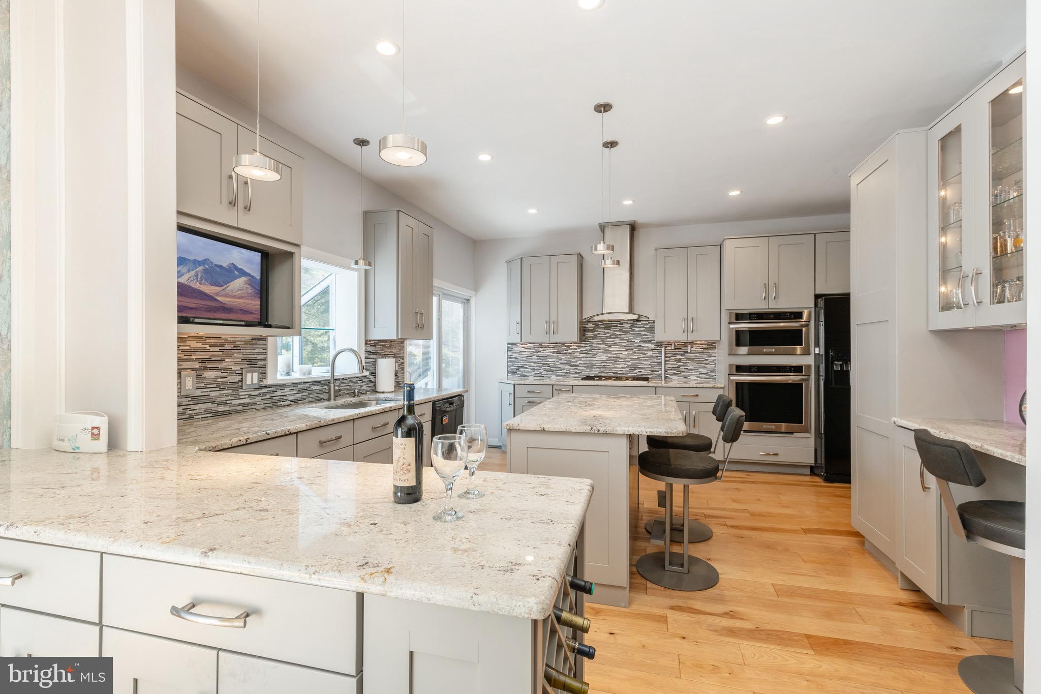 401 Clairemont Rd