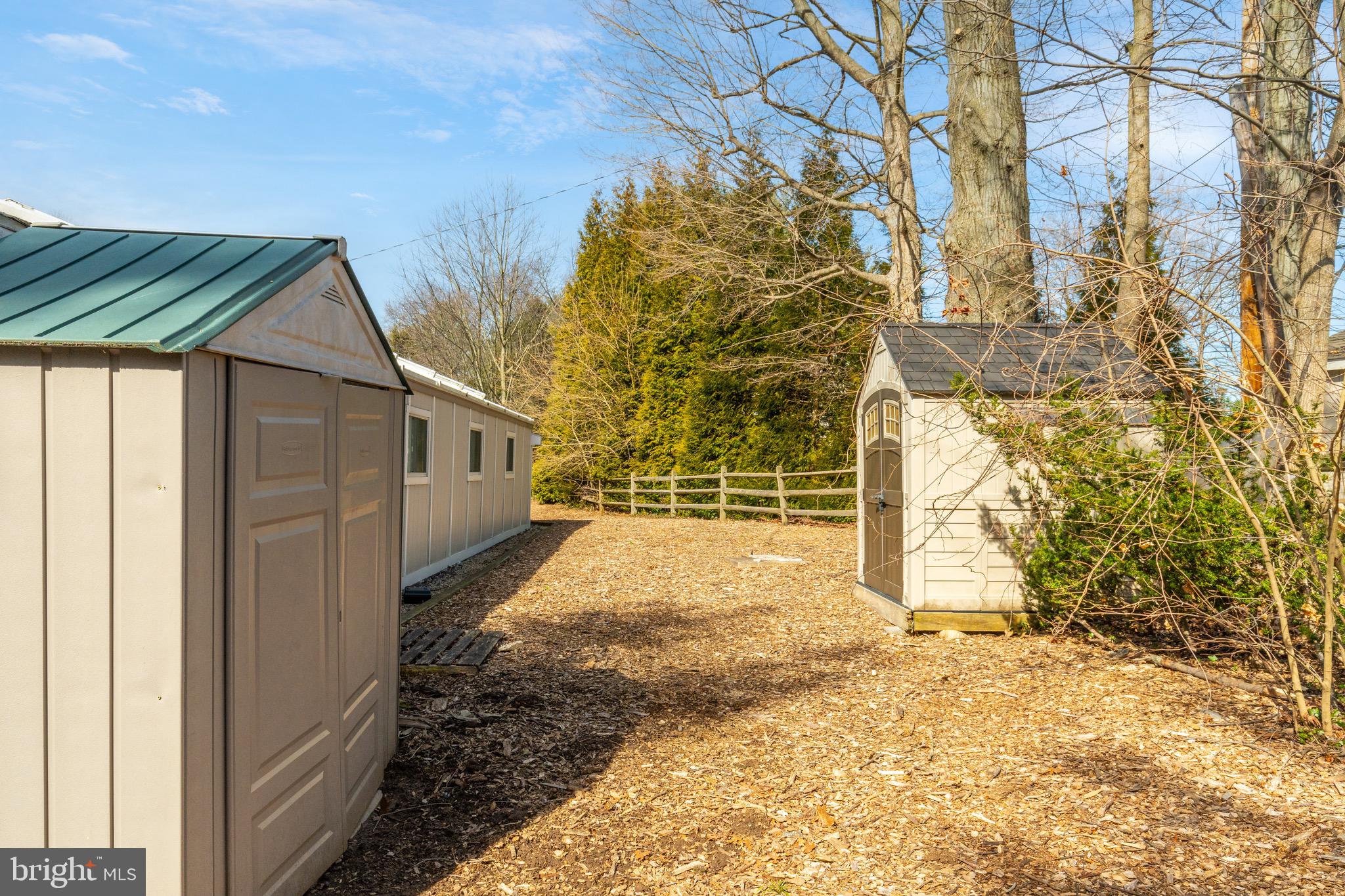 401 Clairemont Rd