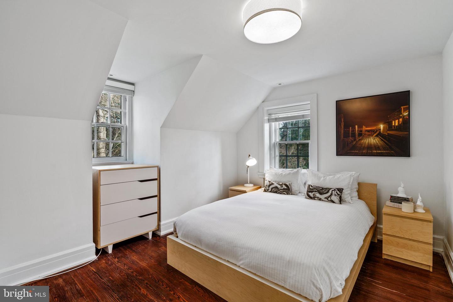 335 Woodley Rd