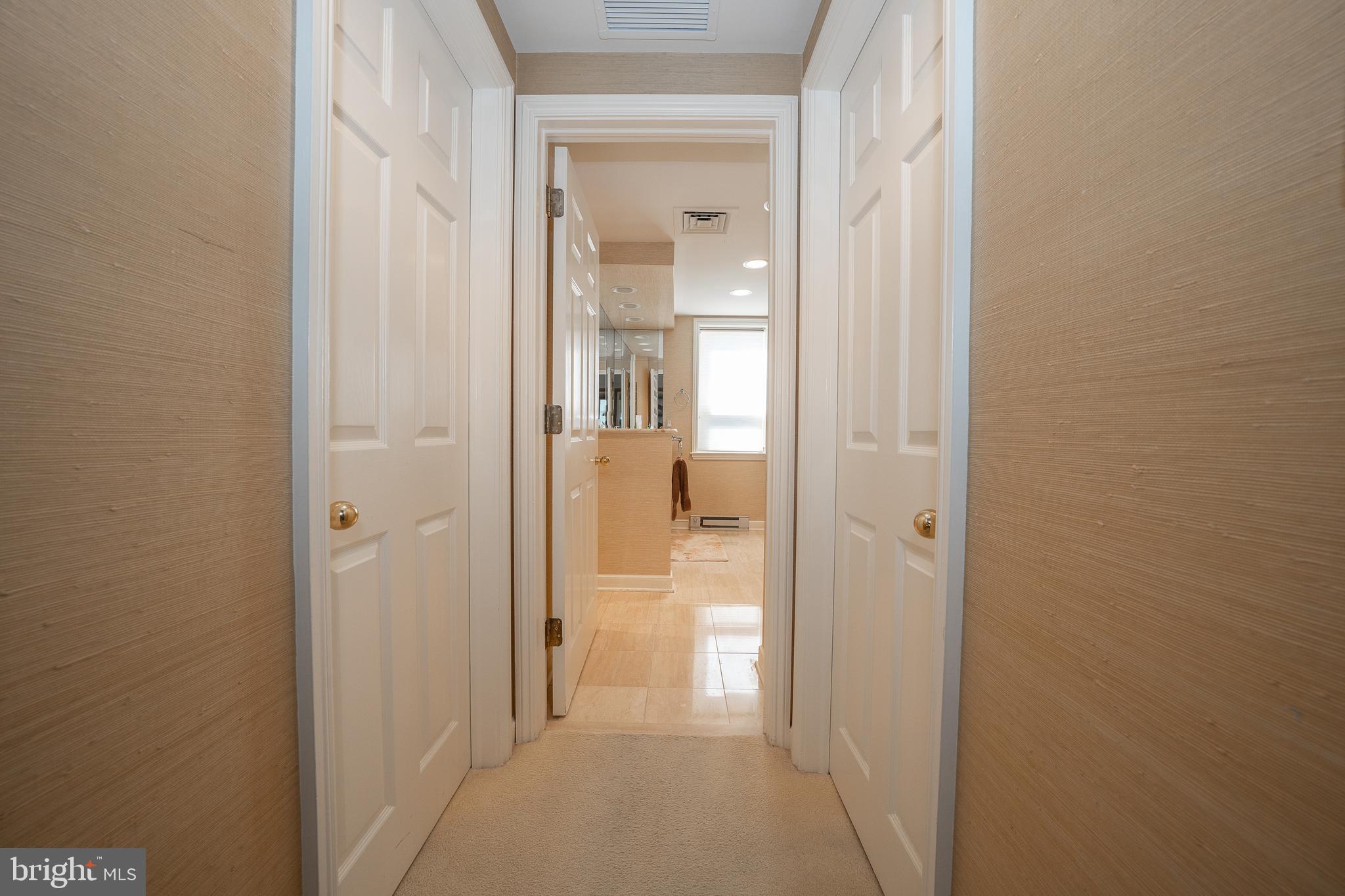 101 Cheswold Ln #2-C