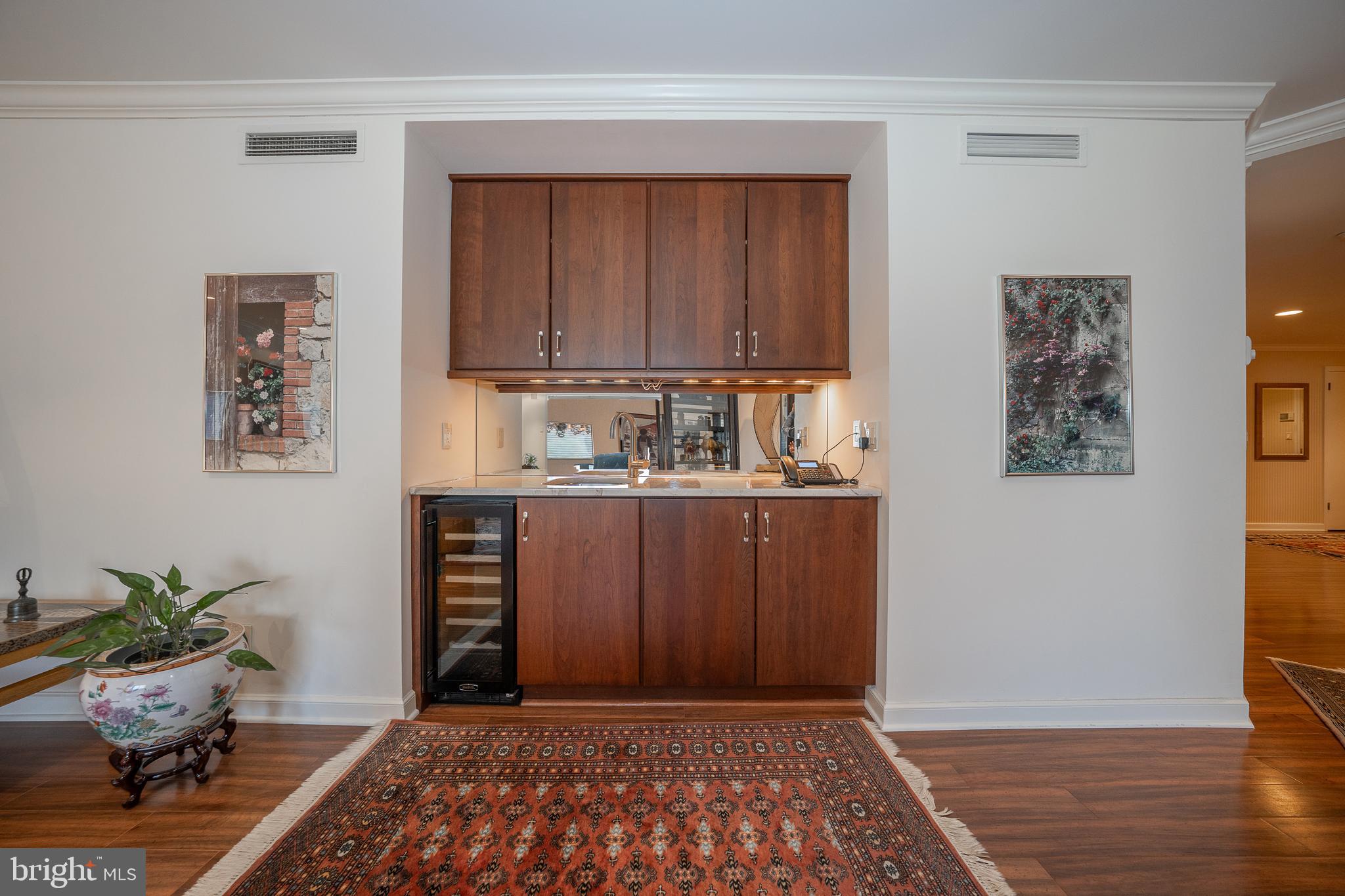 101 Cheswold Ln #2-C