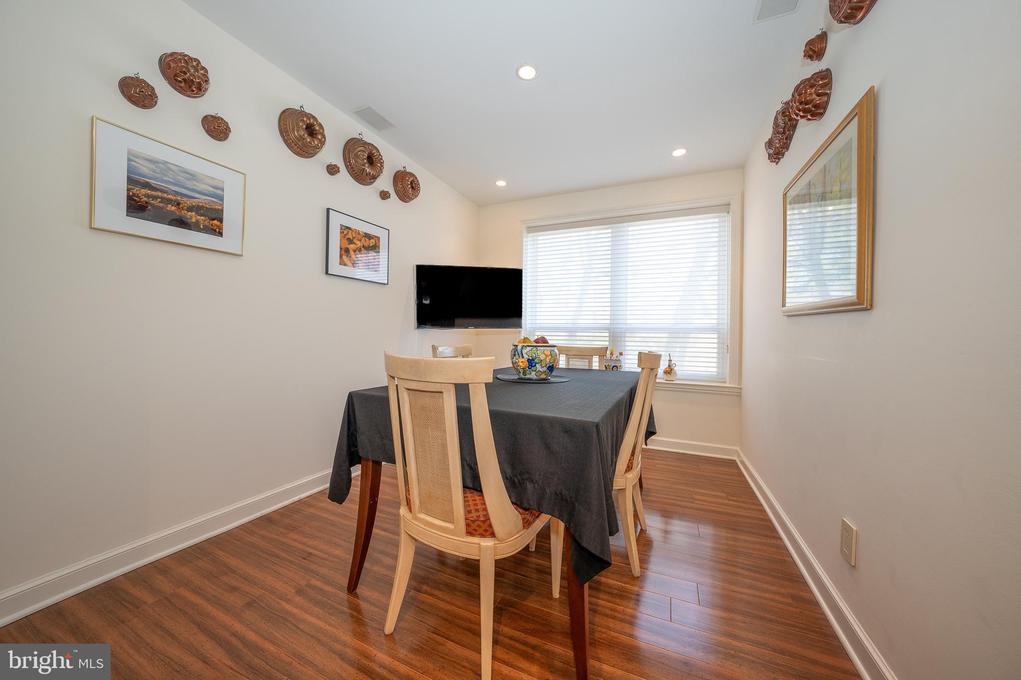 101 Cheswold Ln #2-C