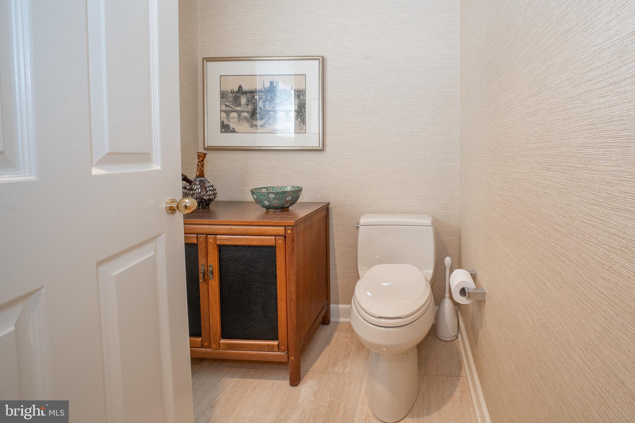 101 Cheswold Ln #2-C