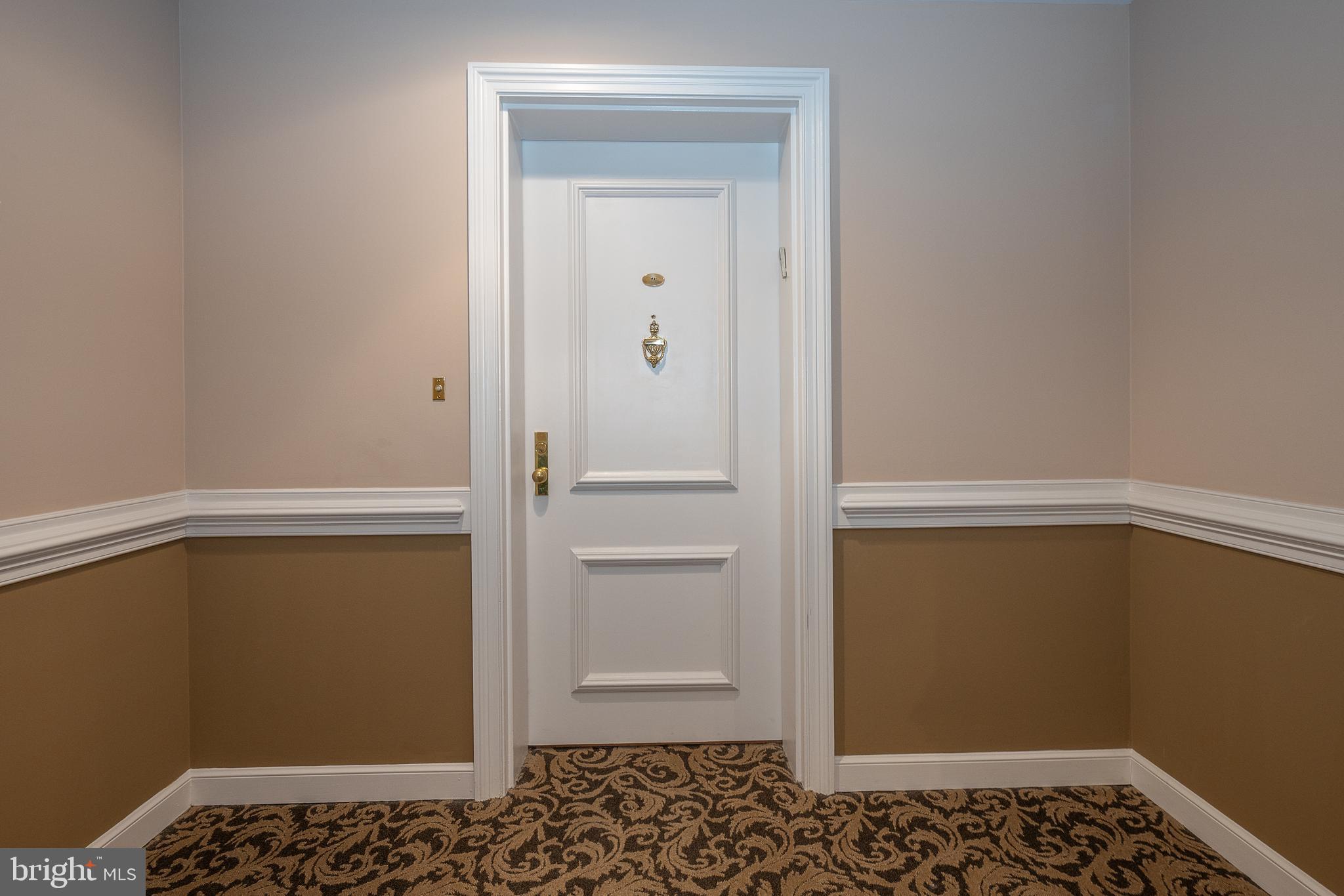 101 Cheswold Ln #2-C