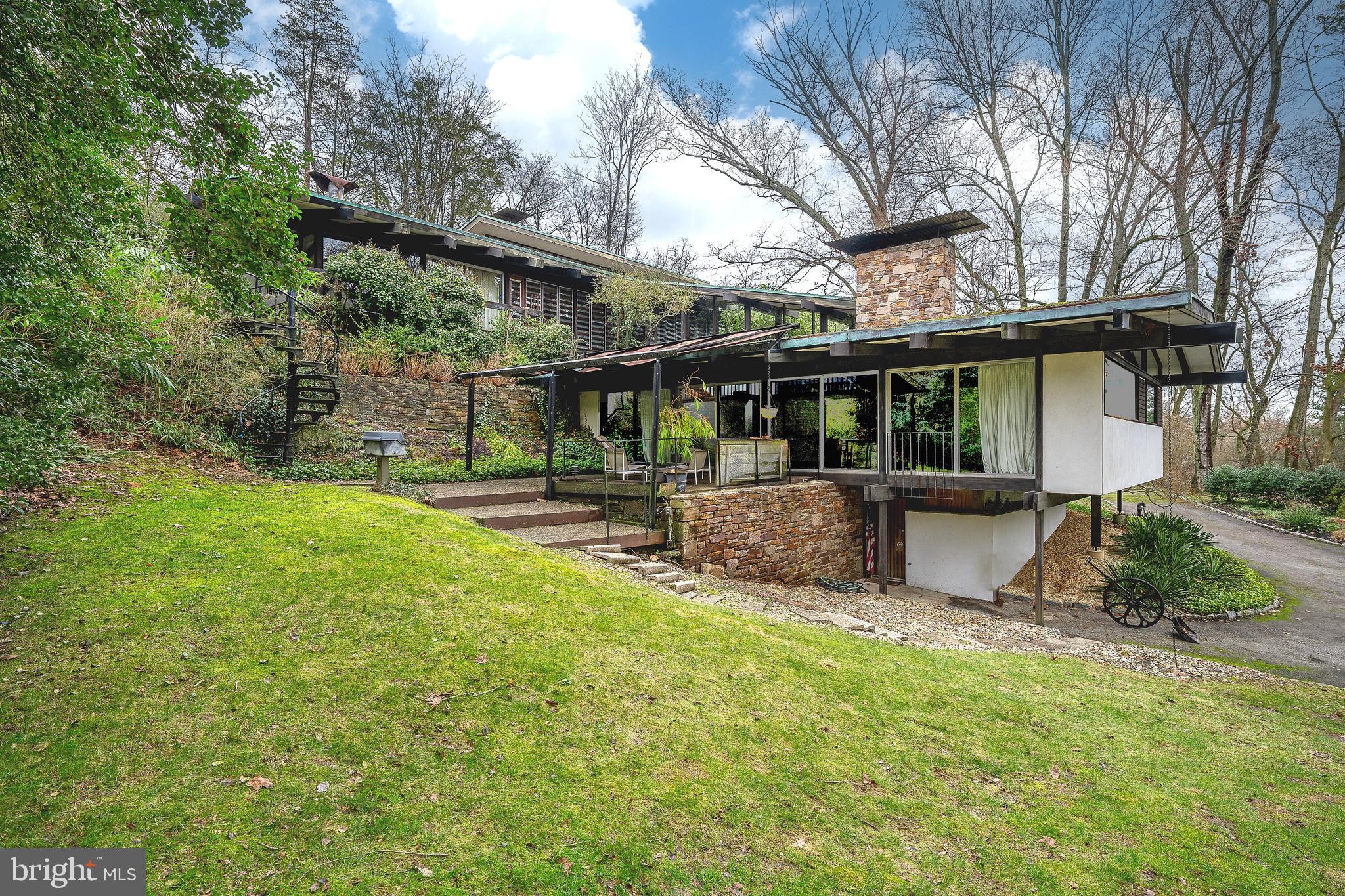 1120 Centennial Rd