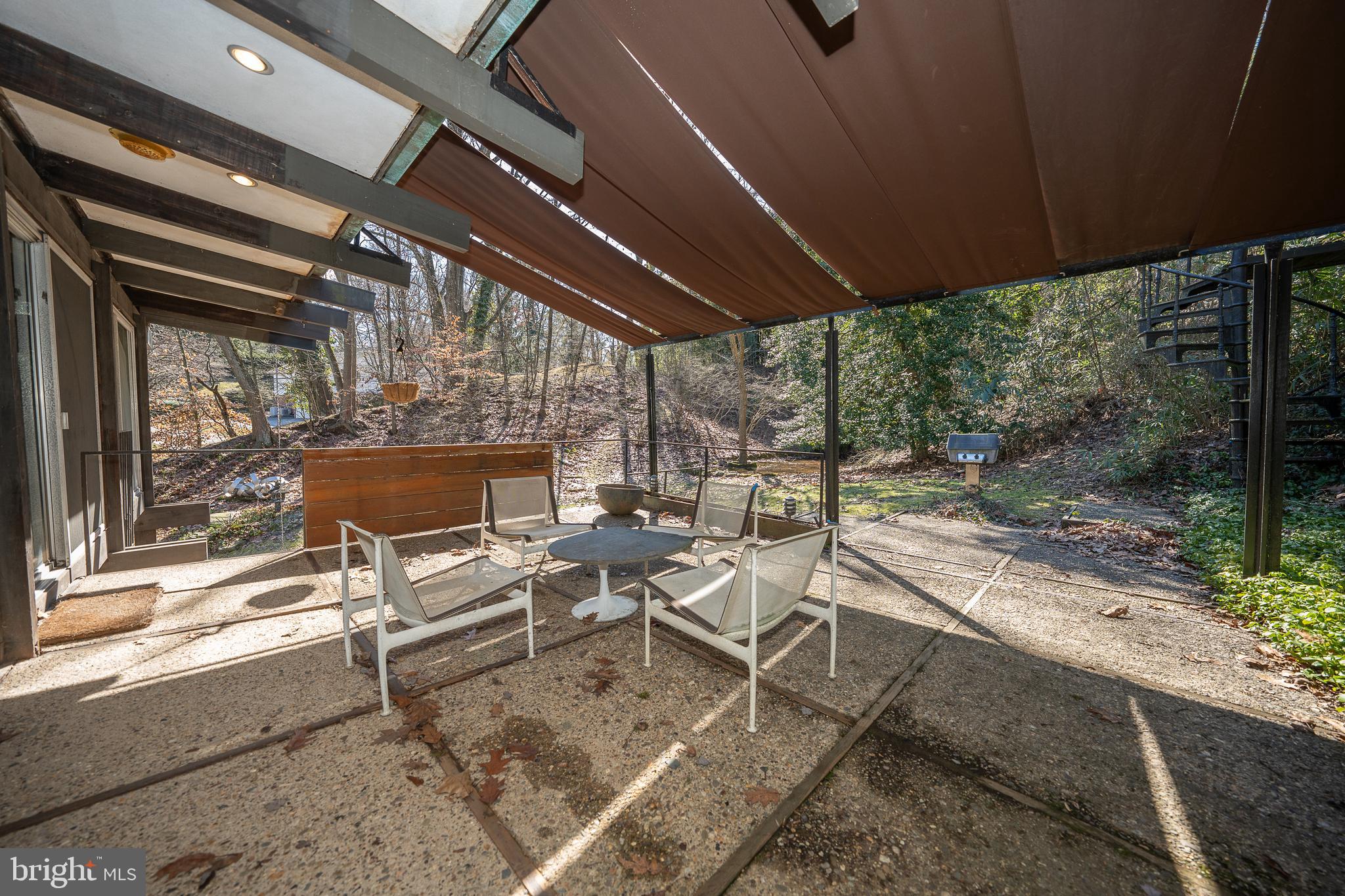 1120 Centennial Rd