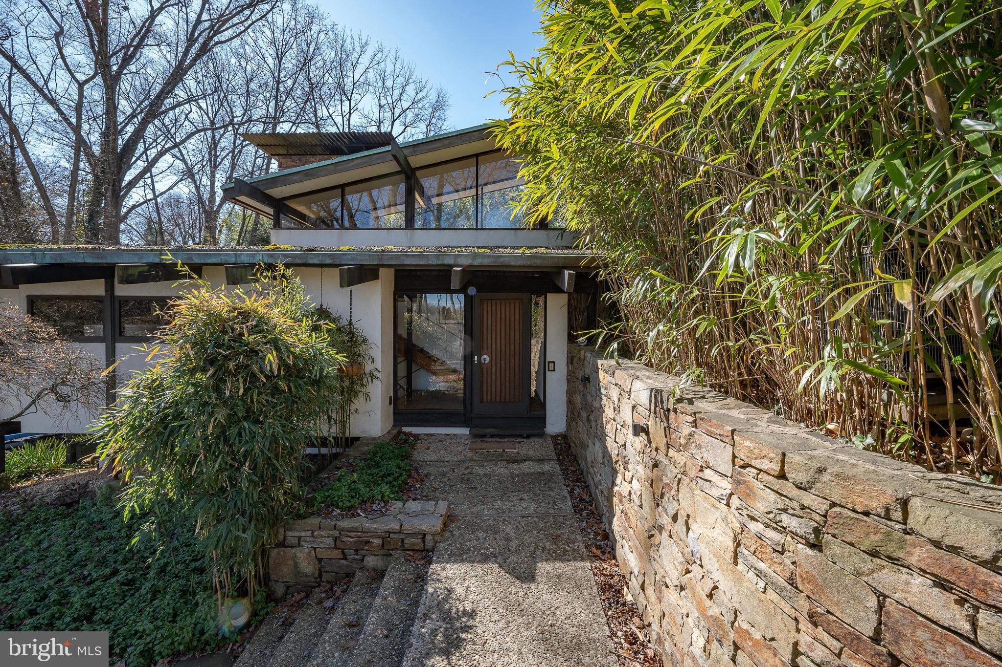 1120 Centennial Rd