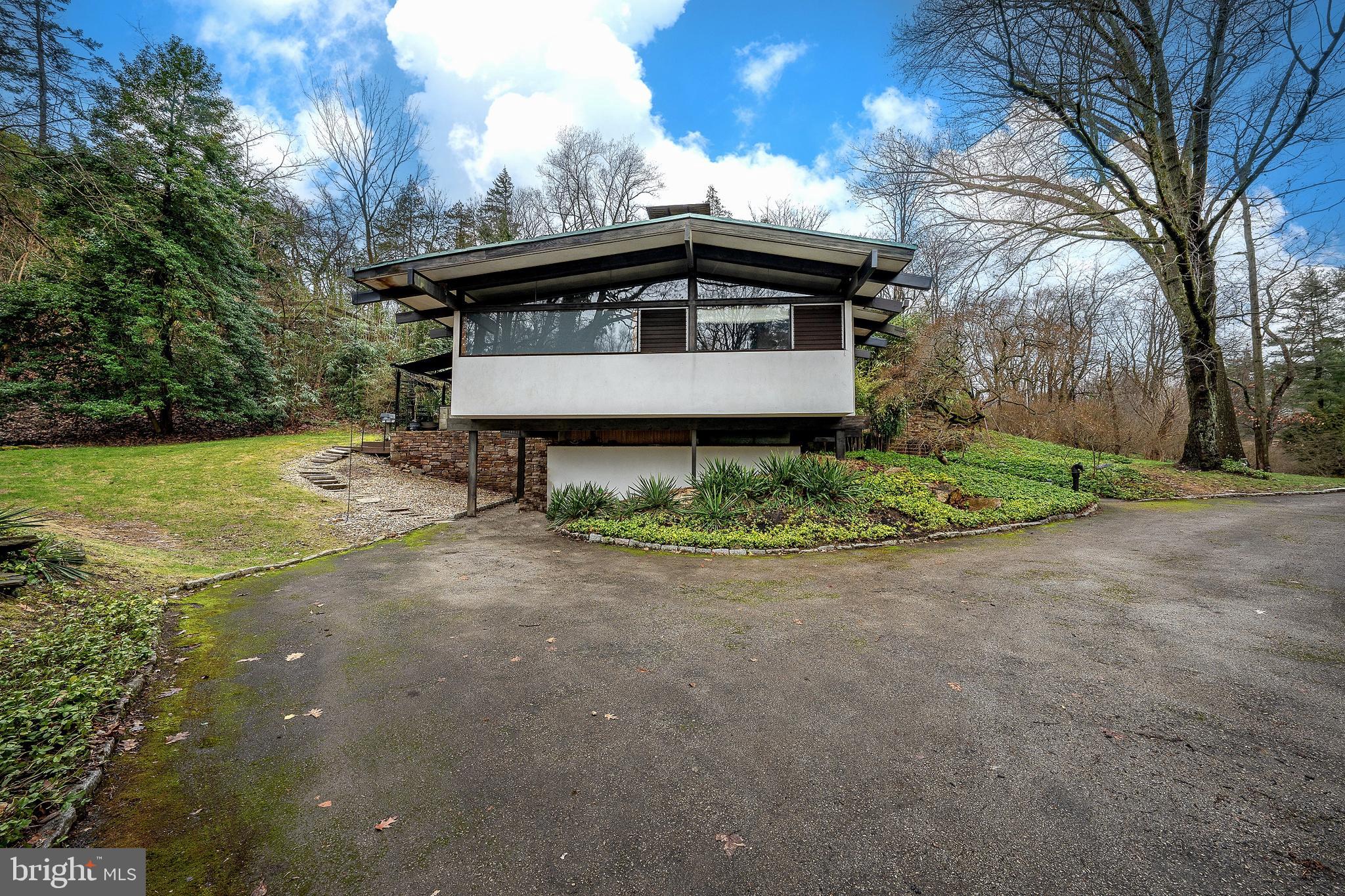 1120 Centennial Rd