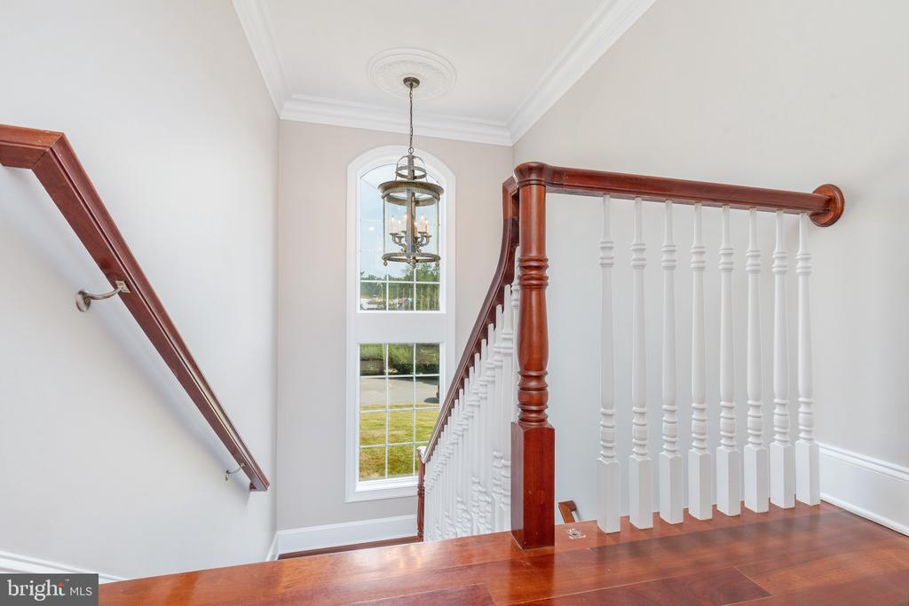 333 Greenbank Rd
