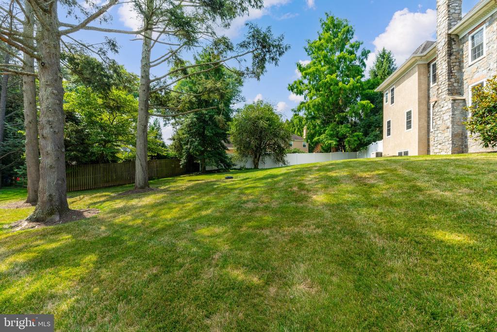 333 Greenbank Rd