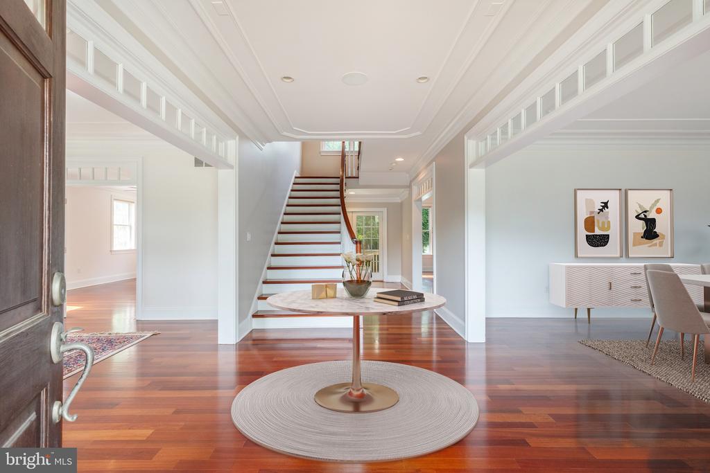 333 Greenbank Rd
