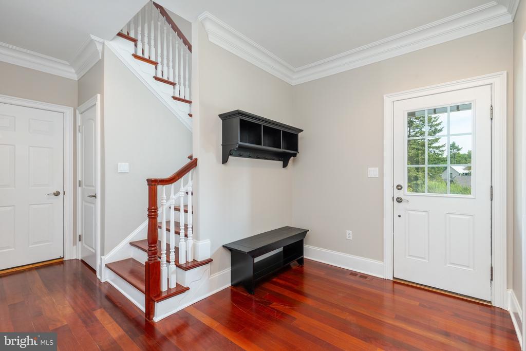 333 Greenbank Rd