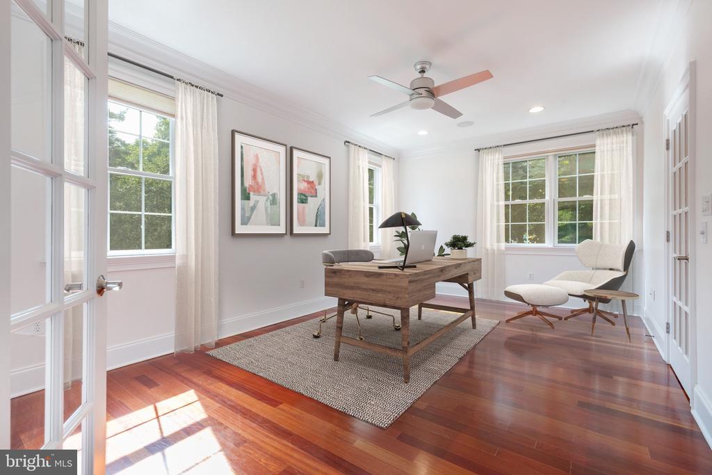 333 Greenbank Rd
