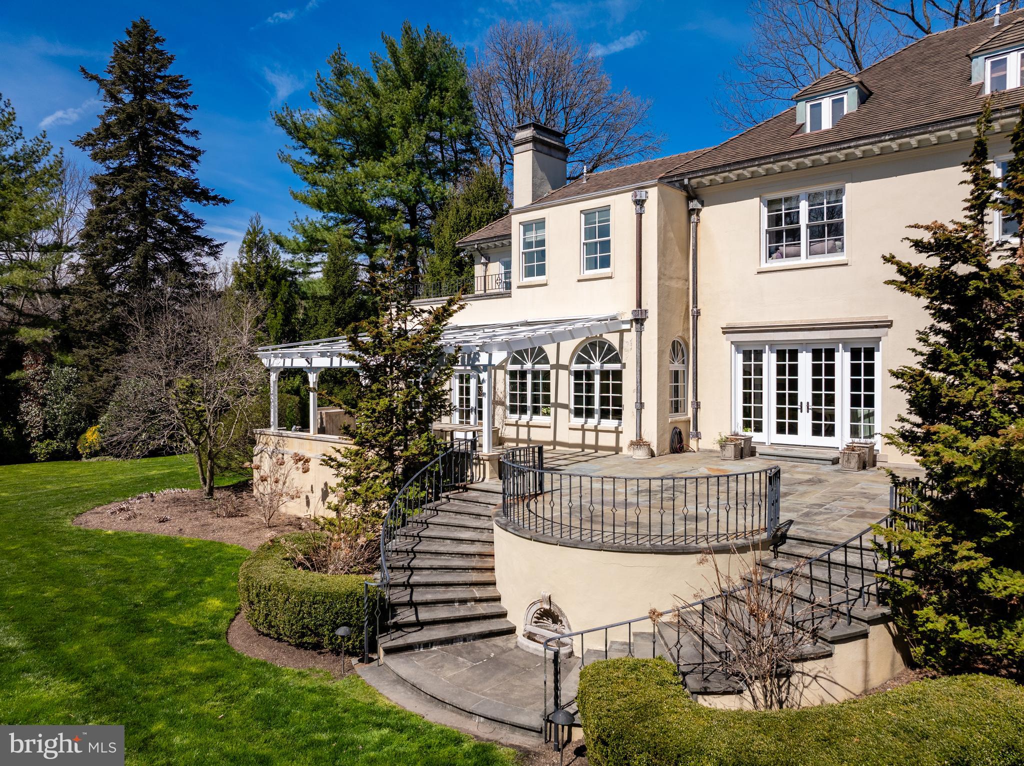 1301 Lafayette Rd
