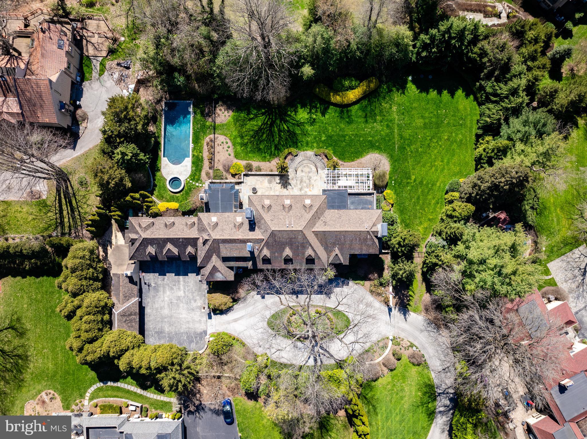 1301 Lafayette Rd