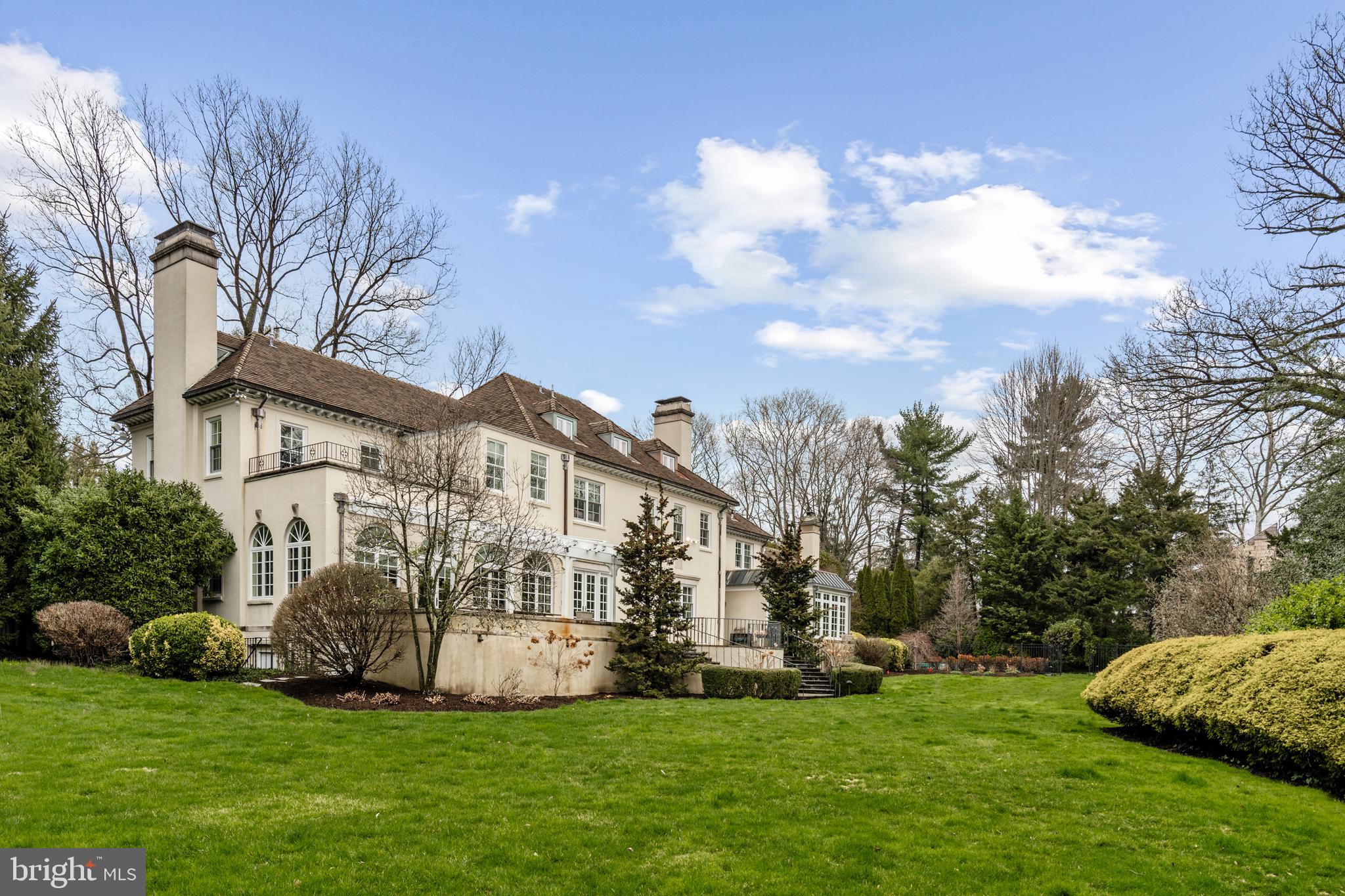 1301 Lafayette Rd