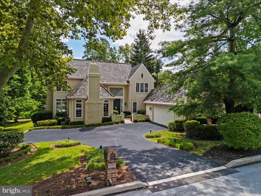 1207 Denbigh Ln