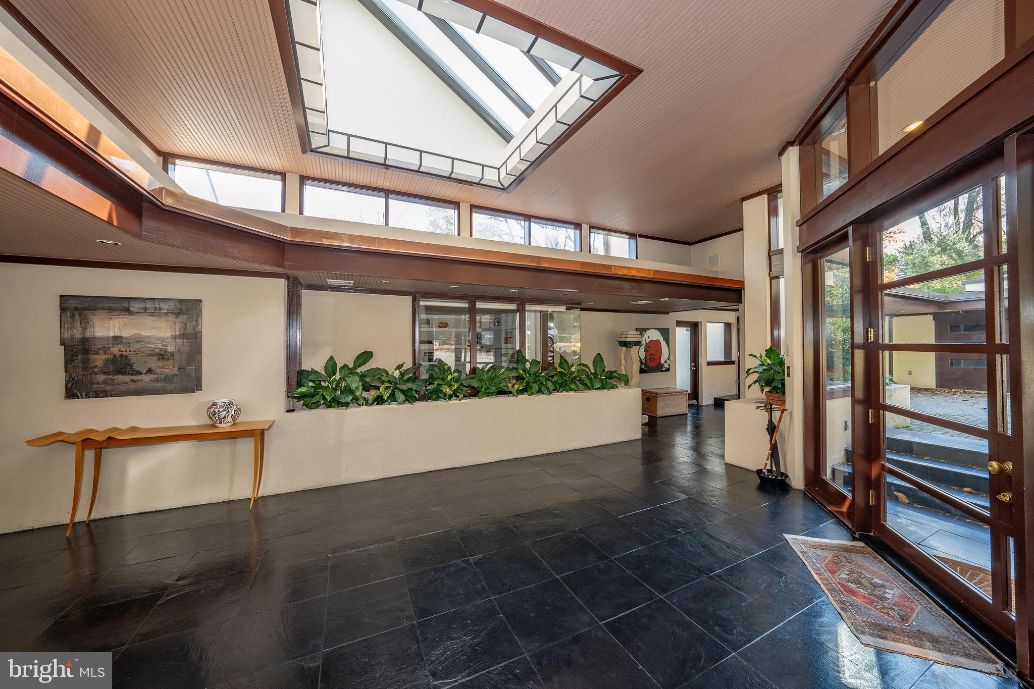 51 Crosby Brown Rd