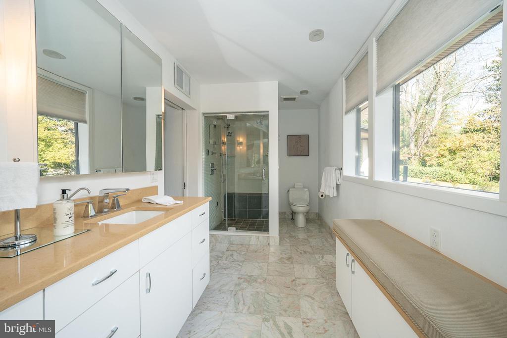 51 Crosby Brown Rd
