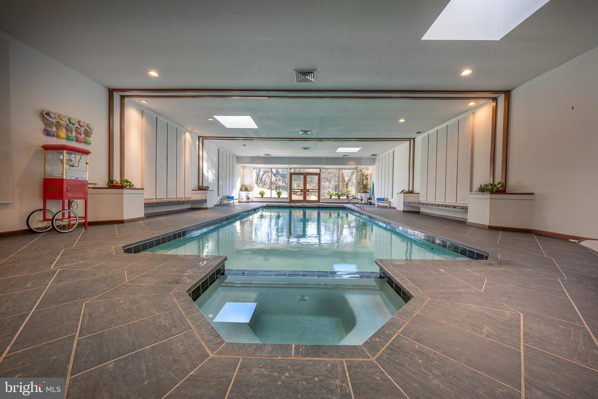 51 Crosby Brown Rd