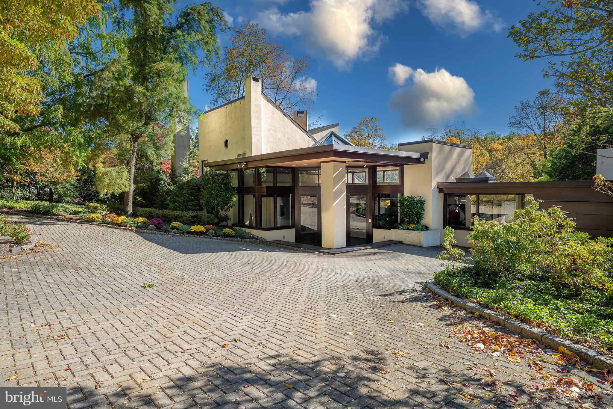 51 Crosby Brown Rd