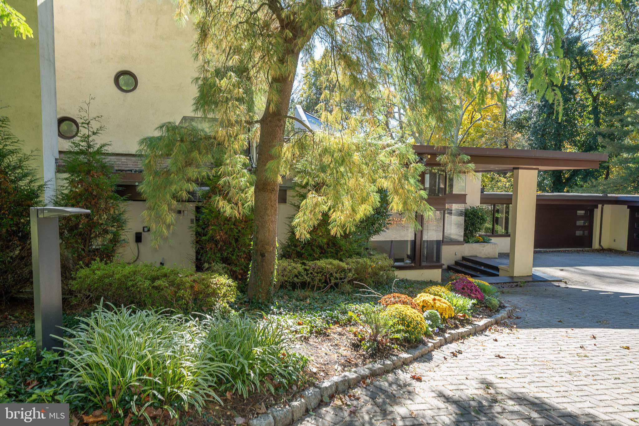 51 Crosby Brown Rd