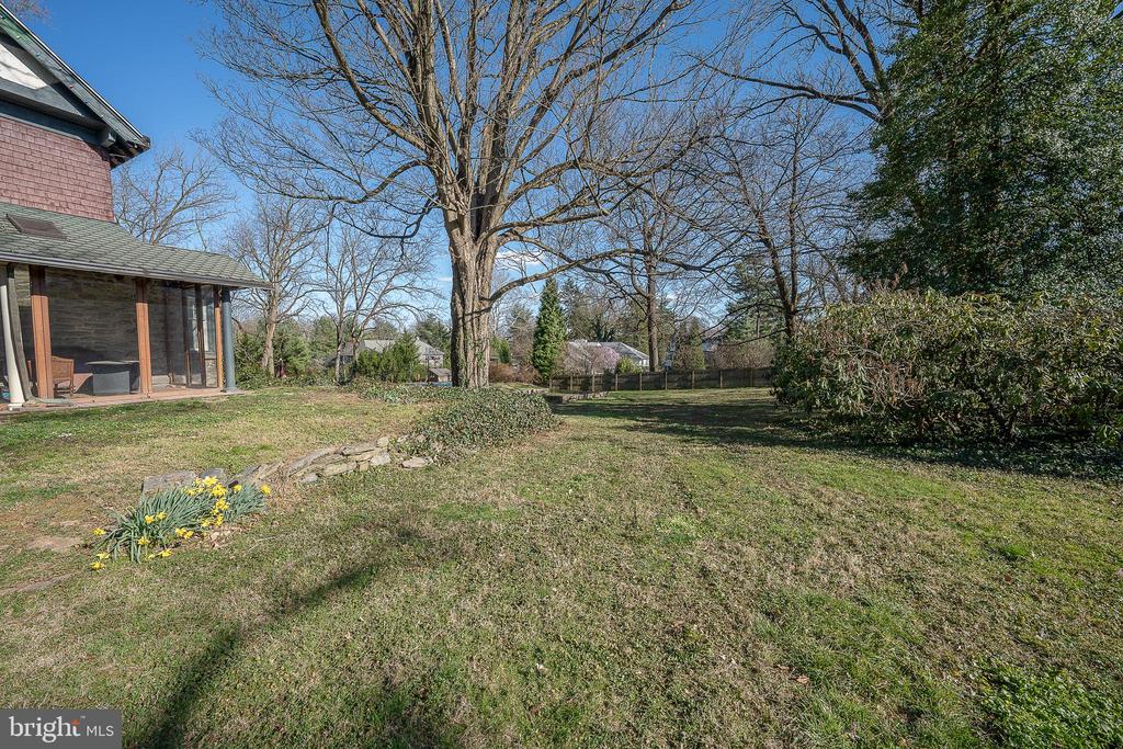 1731 County Line Rd
