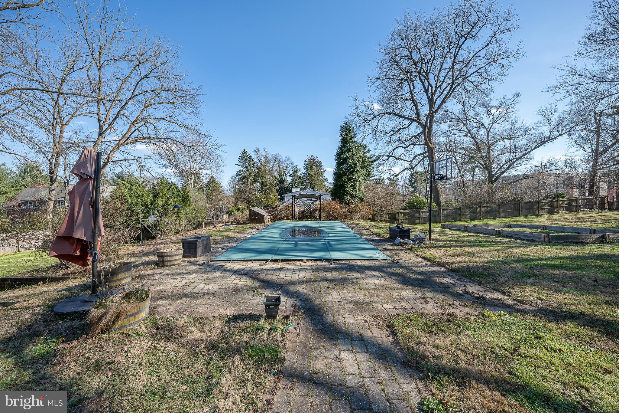 1731 County Line Rd