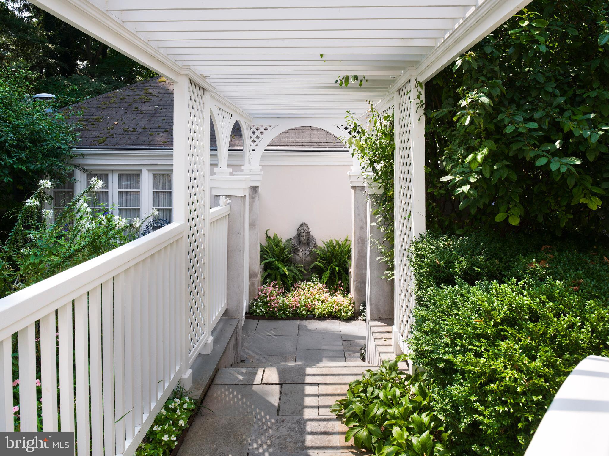 231 Avon Rd