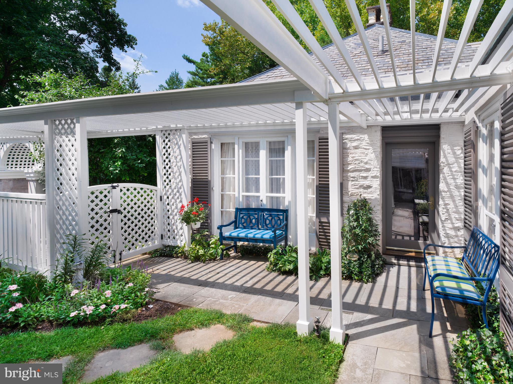 231 Avon Rd