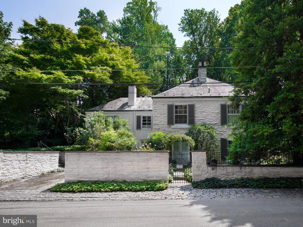 231 Avon Rd