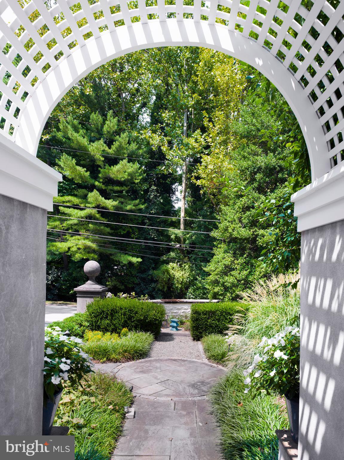 231 Avon Rd
