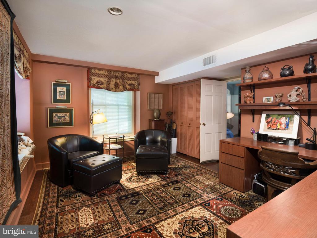 231 Avon Rd