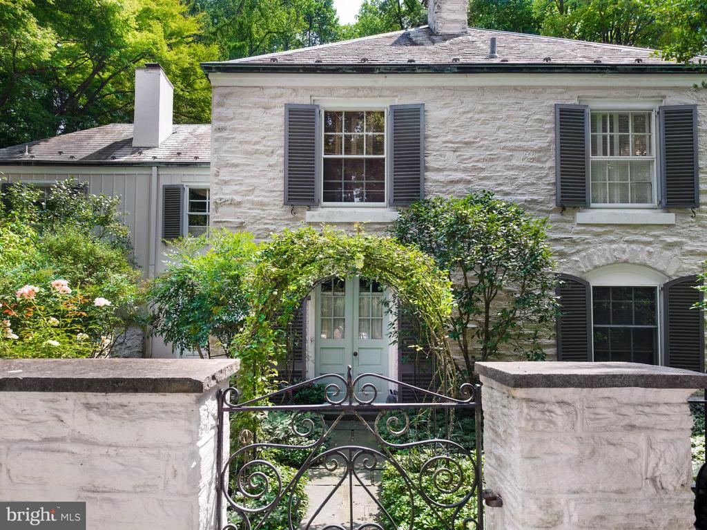 231 Avon Rd